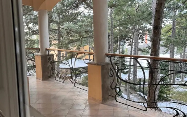 Villa Mariya Apartments