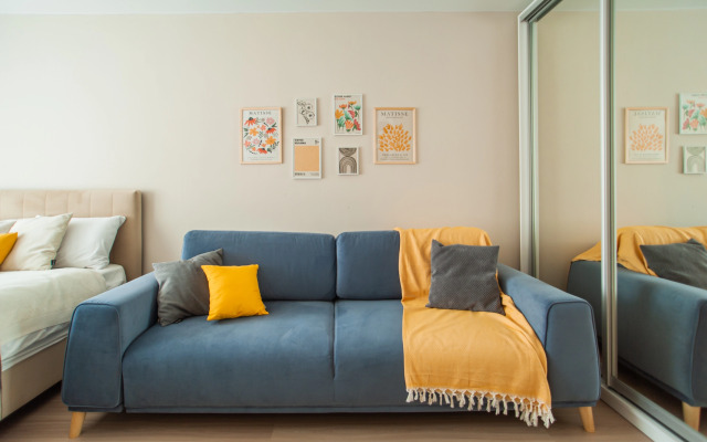 Prostornaya S Bolshim Kolichestvom Spalnykh Mest Flat
