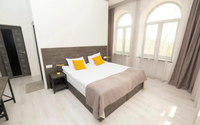 Popock Goris Guest House
