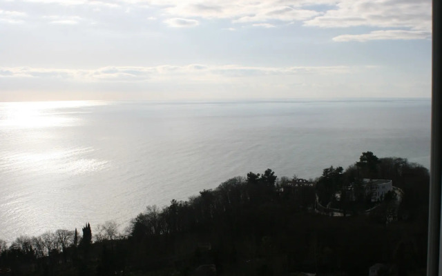 Апартаменты на Большом Ахуне 1