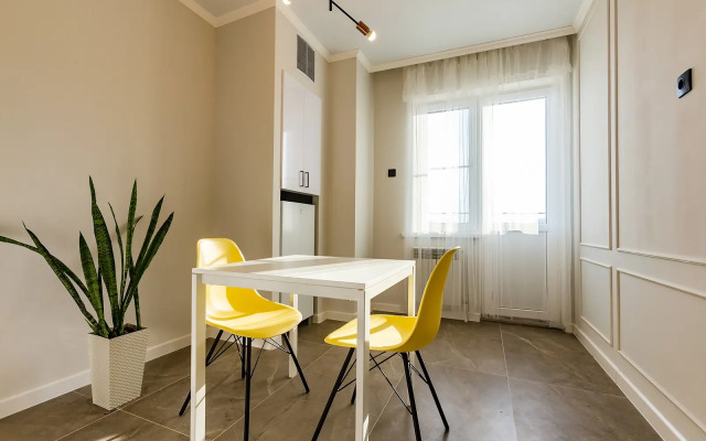 V Tsentre Trofimova 6 Flat
