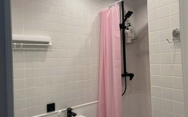 Апартаменты Wow House на Вернадского у метро 4