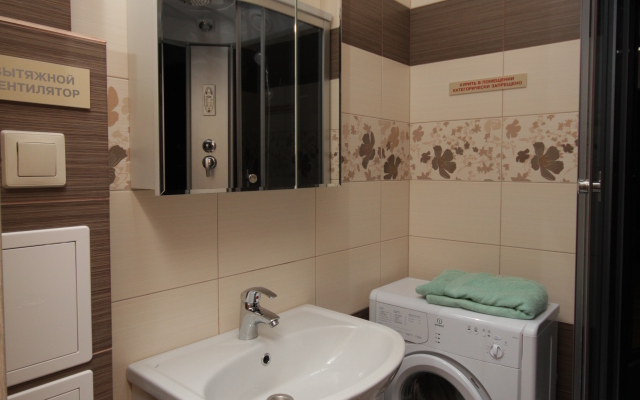 Квартира на Академика Мехренцева 9