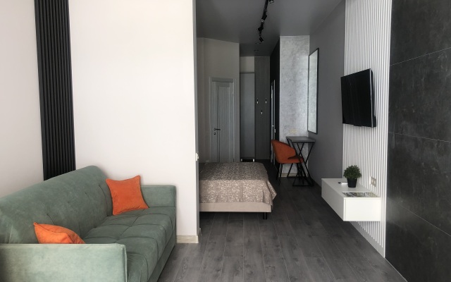 VIP Krasivye Glazki Flat