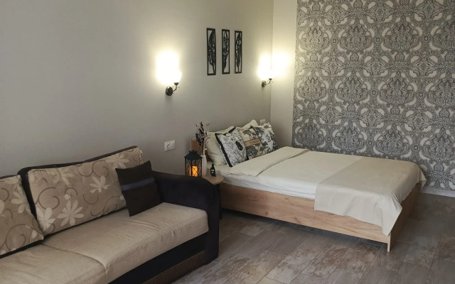 Квартира на Восточно-Кругликовской Улице 42/3к1