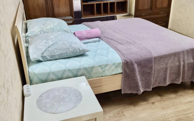 Квартира Комфортная Двухкомнатная рядом с трассой м4