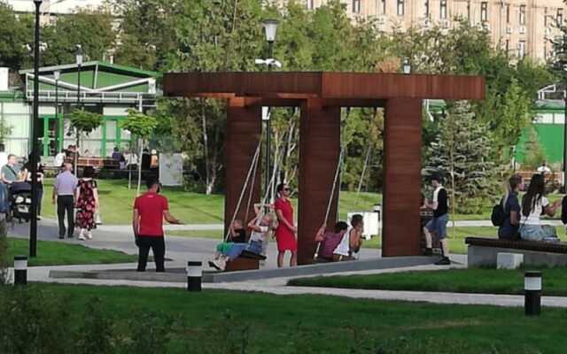 Dvukhkomnatnaya Kvartira S Prekrasnym Vidom V Tsentre Goroda  Apartments