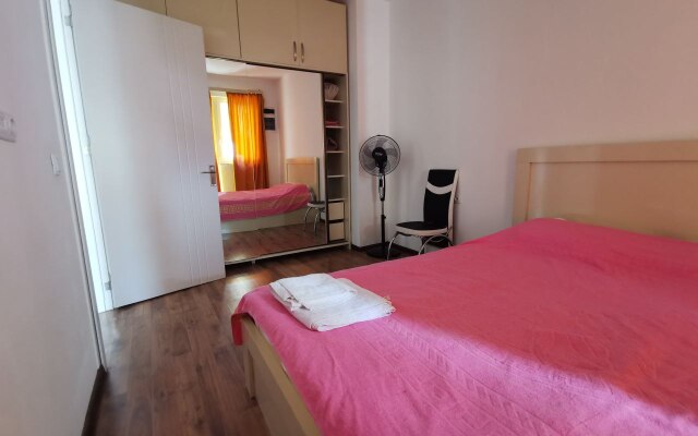 Dirsi Inn Flat