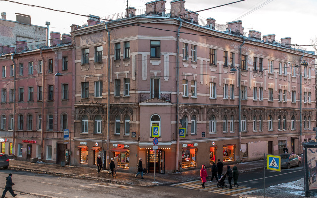 Na Vasileostrovskoy Guest house