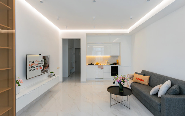 KeyGo #0098, 1 Bedroom, Near City Center Apartments