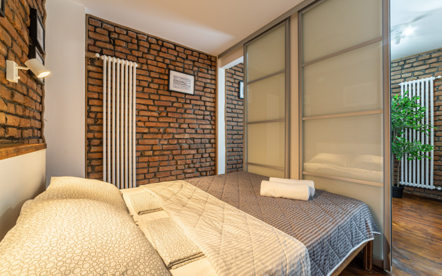 M1C Lyuks Apartments