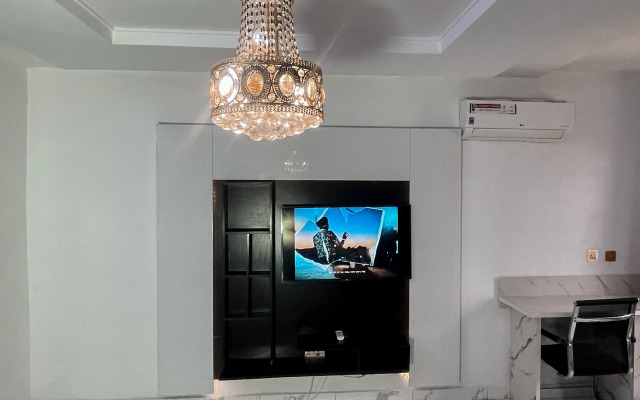 247 Luxury Hotel