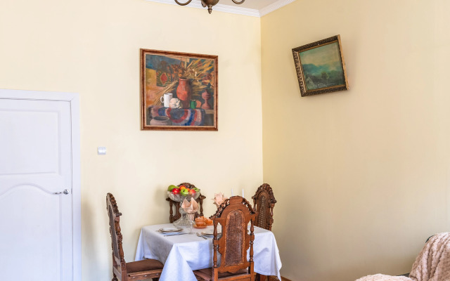 Квартира в центре Санкт-Петербурга