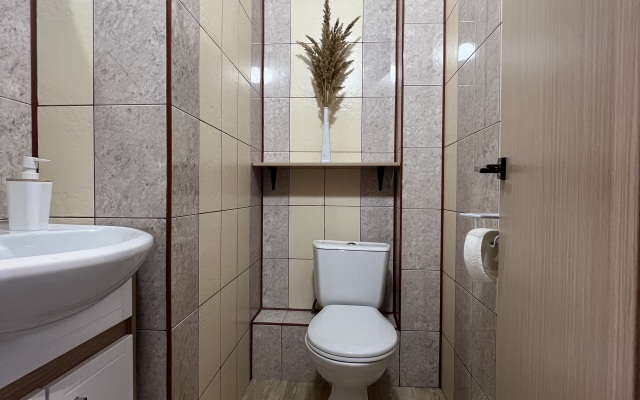 Апартаменты на Берегу Ангары 2-хкомн квартира