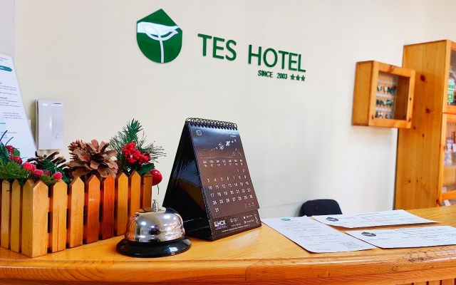 Tes Hotel