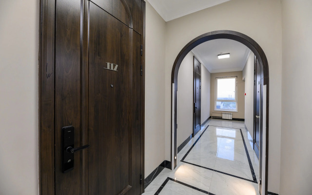 Ryadom s Arbatom i Megoy Flat