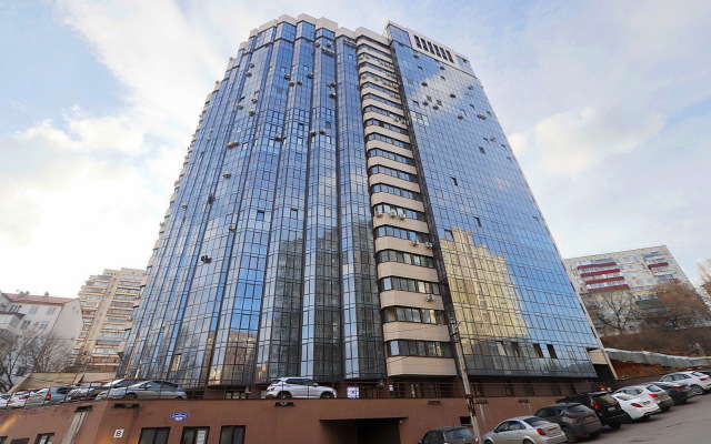 V Tsentre S Podzemnym Parkingom Apartments