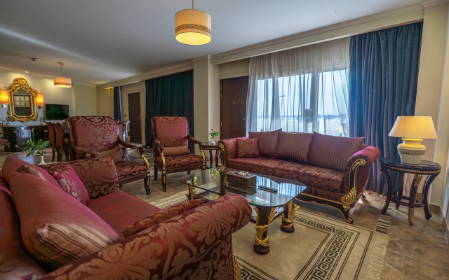 Jolie Ville Hotel & Spa Kings Island Luxor