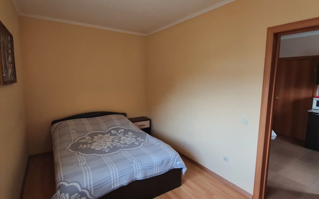 Apartment Parkovaya