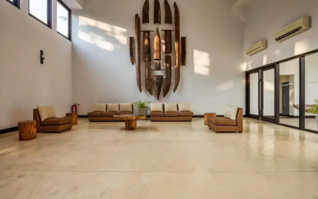 Hotel Shinagawa Beach Hotel
