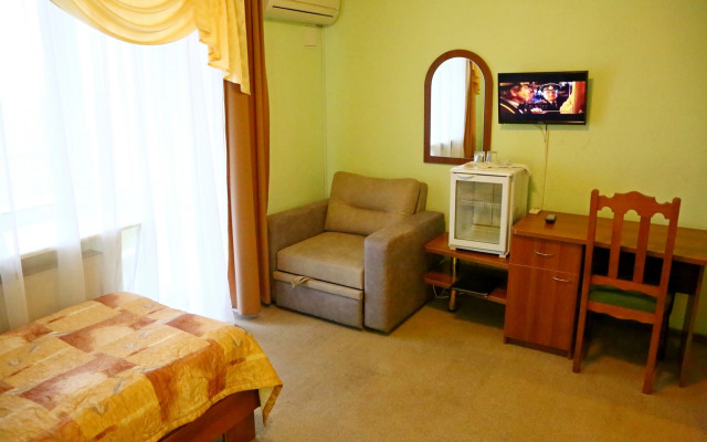 Turist Hotel