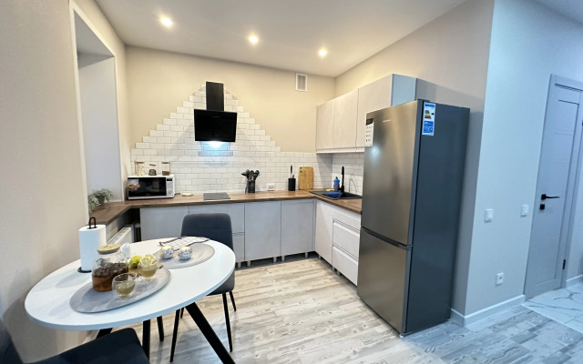 Sti'naya Kvartira-studiya 32 kv.m. ul. Korolenko d. 7 Apartments
