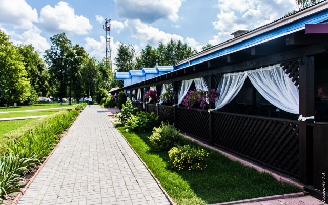 Aerograd Hotel