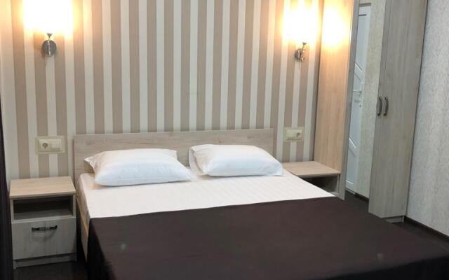 Summer House Mini-Hotel