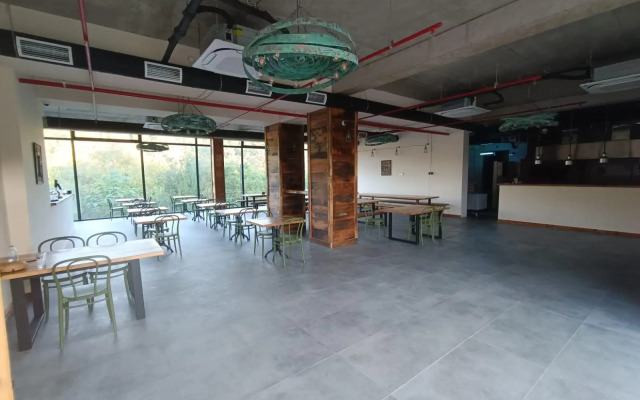 Отель Sazano Wine Cellar