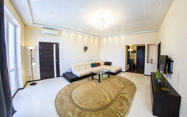 V Literaturnom Rayone Omska Flat