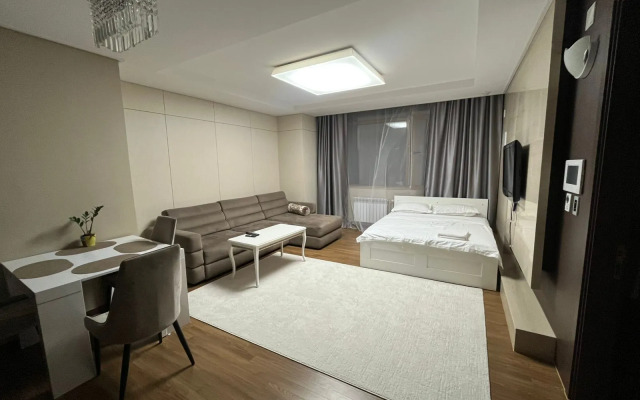 Vozle Posolstva Ssha , Komfortnye Apartments