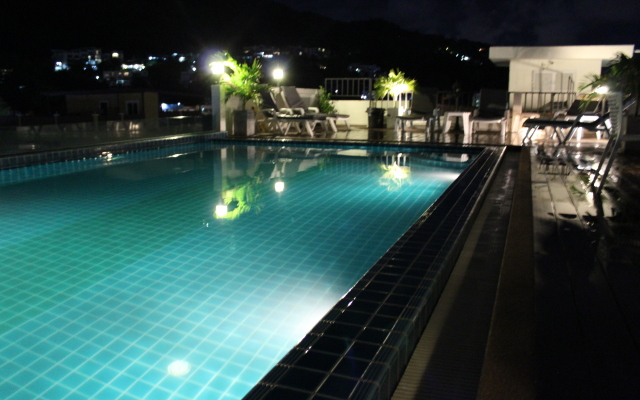 Fulla Place Hotel