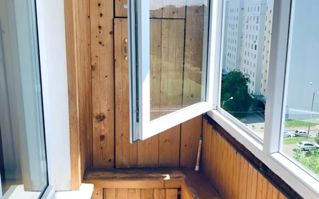Uyutnaya Kvartira s Khoroshim Mestopolozheniem Flat