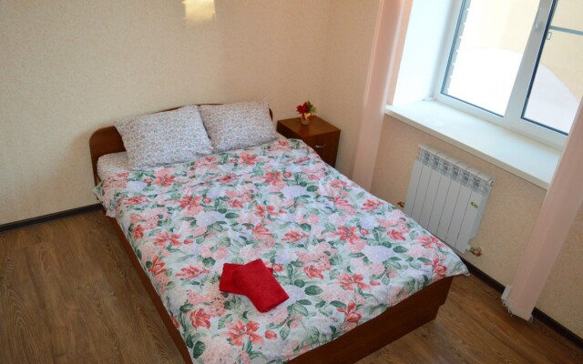 Apartamenty Na Tulskoy 3 Etazh Flat