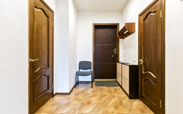 Na Prospekte Kutuzova 21 Apartments