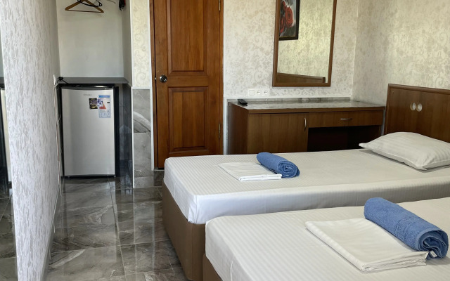 Dzhemma Guest House