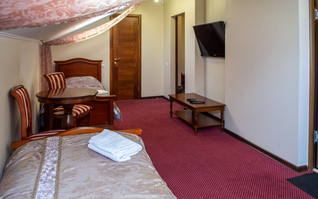 Vash Simbirsk Hotel