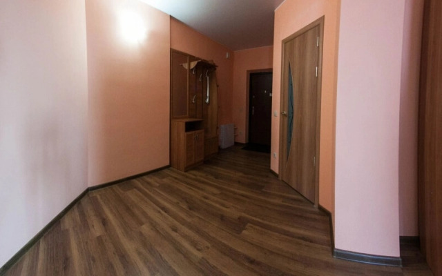 Апартаменты Хом-Сити на Фабричной 9 (91)