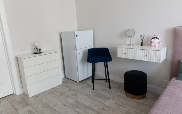 Gorbacheva Na Nansena 83 Flat