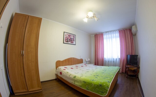 Апартаменты на улице Максима Горького 144