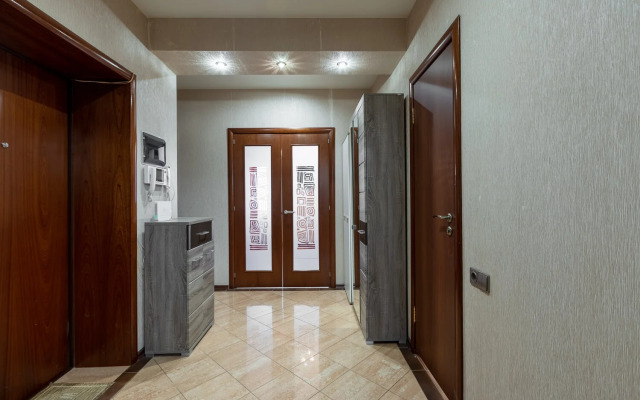 Апартаменты БонАпарт 2-х комнатные с джакузи на Студенческой 42