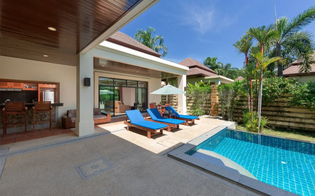 Traditional Thai 2BR in Baan Bua Estate Villa