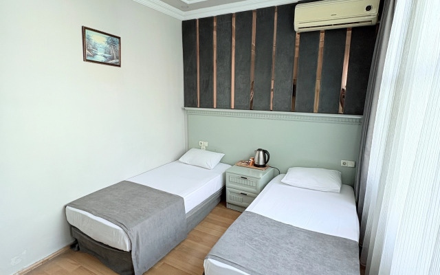 Grand Hurriyet Hotel