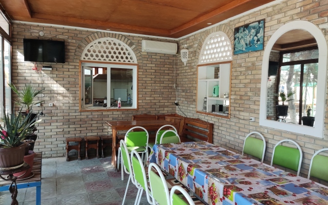 Goziyon Hostel