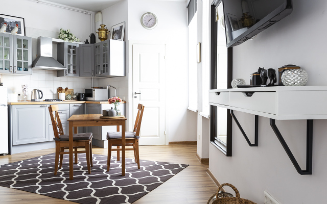 Квартира Студия с Великолепным Видом на Михайловский Замок и Парковкой