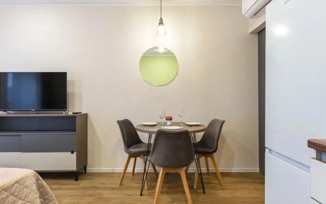 Avenu54/2 1 Apartments