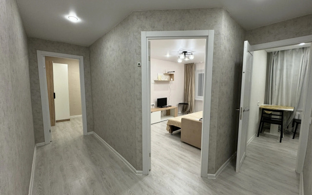 Dvukhkomnatnaya Naprotiv Dram Teatra Flat