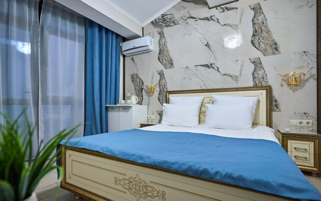 Hotel Ambassador