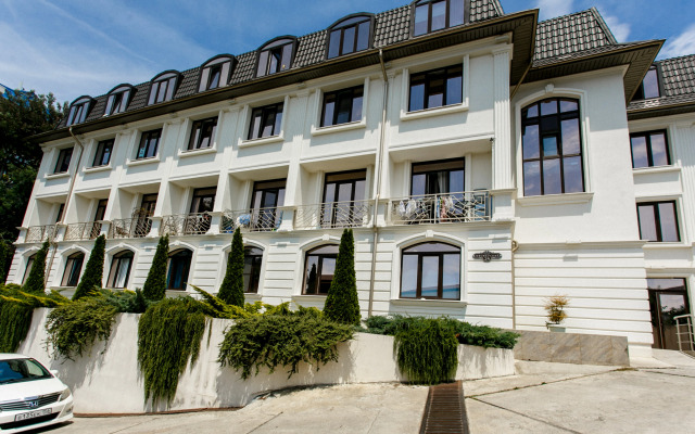Venetsiya Flat