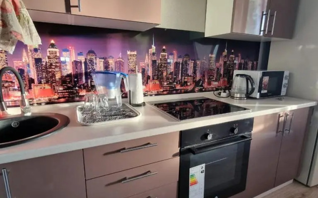 Na Ulitse Zakharova 16 Flat